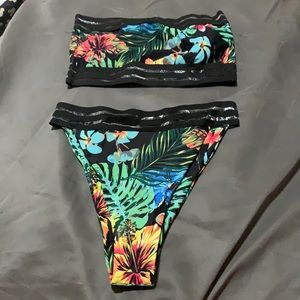 💥BRAND NEW 💥 TROPICAL HIGH WAISTED TUBE TOP BATHING SUIT
